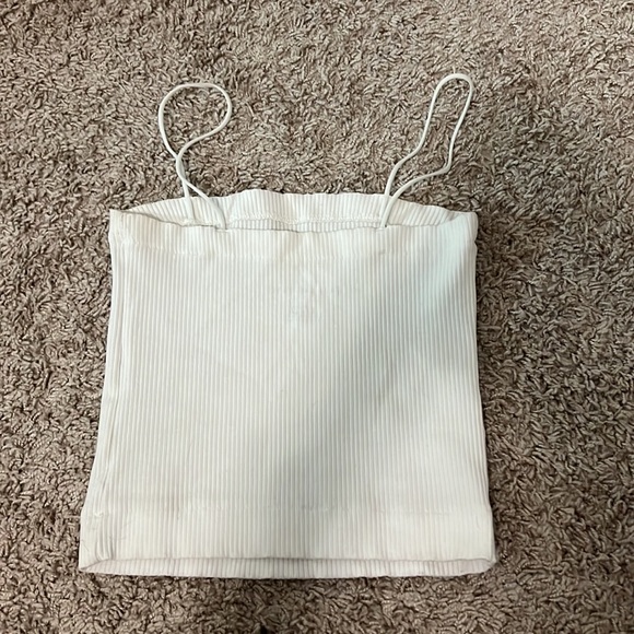 American eagle spaghetti strap tank - Picture 2 of 3